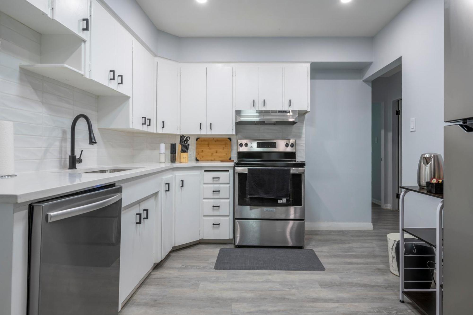 Centre Street Upper 2Bedsuite 4408 YYC 외부 사진